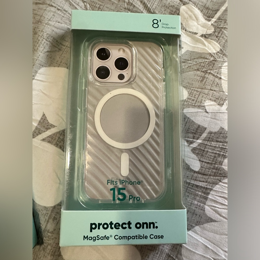 iPhone 15 Pro Phone case MagSafe